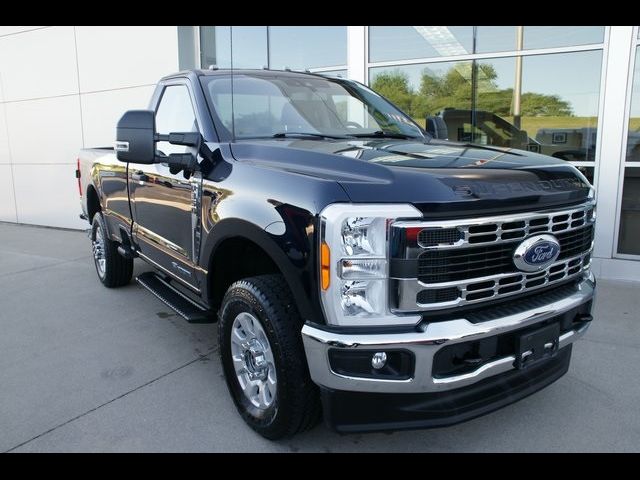 2023 Ford F-350 XLT