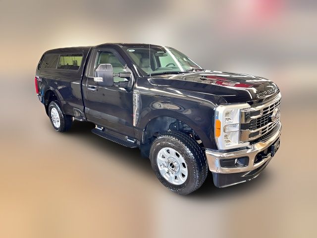 2023 Ford F-350 XLT