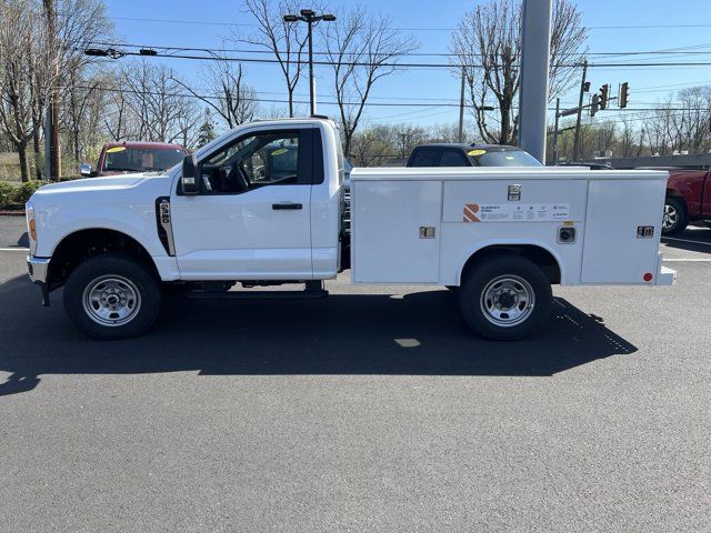 2023 Ford F-350 XL