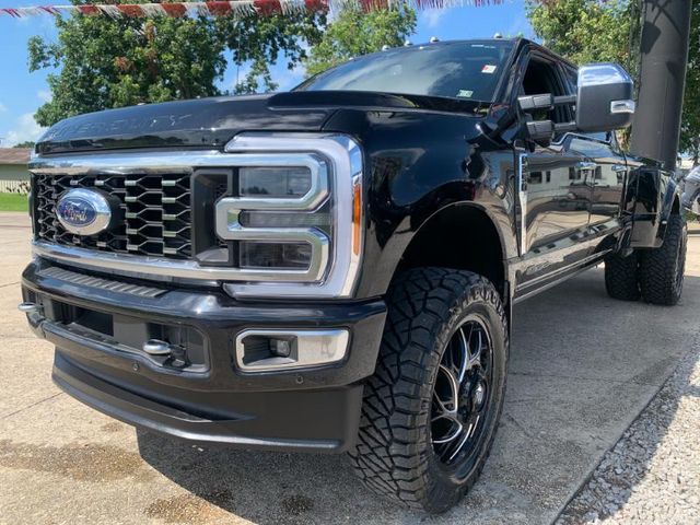 2023 Ford F-350 Platinum