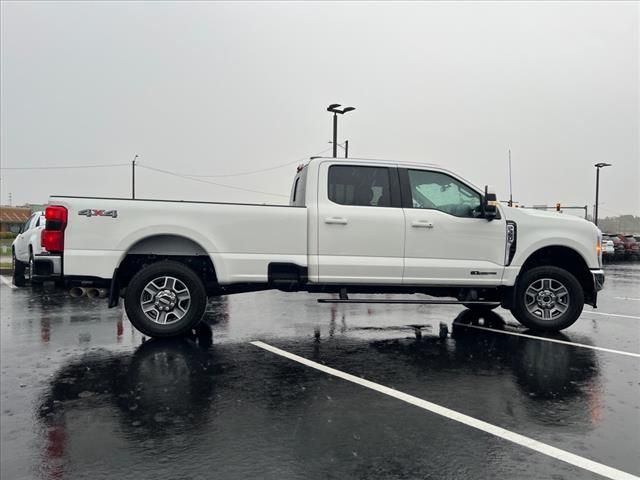 2023 Ford F-350 Lariat