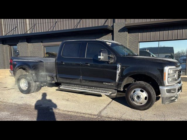 2023 Ford F-350 Lariat