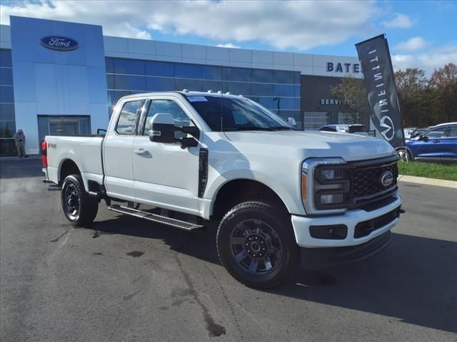 2023 Ford F-350 Lariat