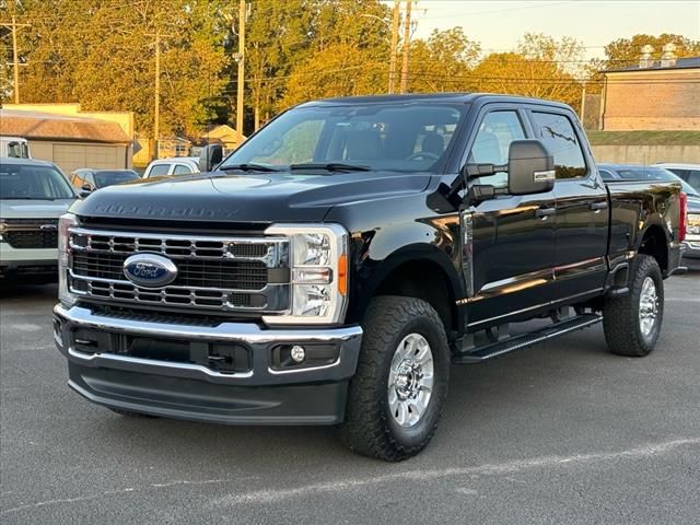 2023 Ford F-350 XLT