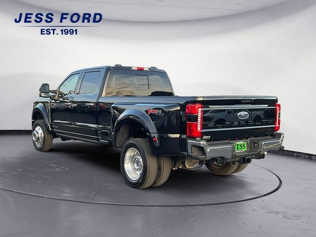 2023 Ford F-450 Lariat