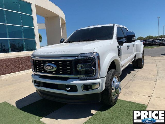 2023 Ford F-450 Platinum