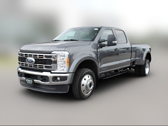 2023 Ford F-450 XLT