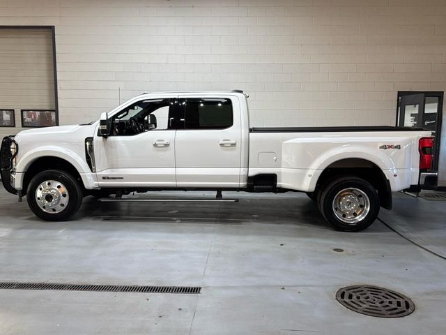 2023 Ford F-450 Lariat