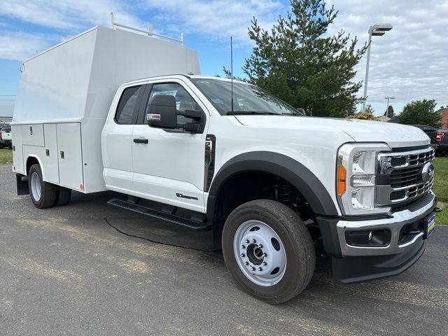 2023 Ford F-450 