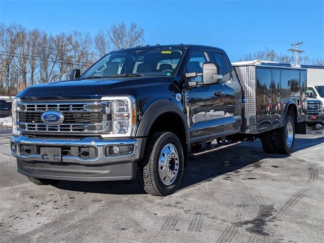 2023 Ford F-450 