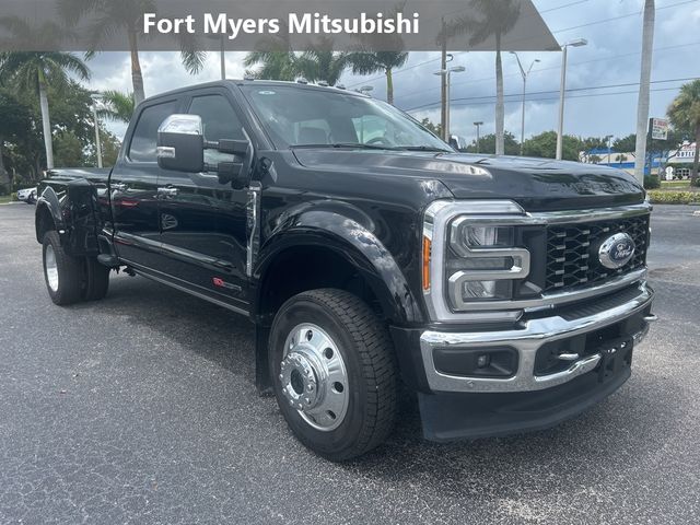 2023 Ford F-450 King Ranch