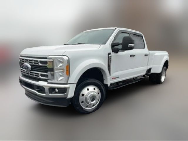 2023 Ford F-450 XLT