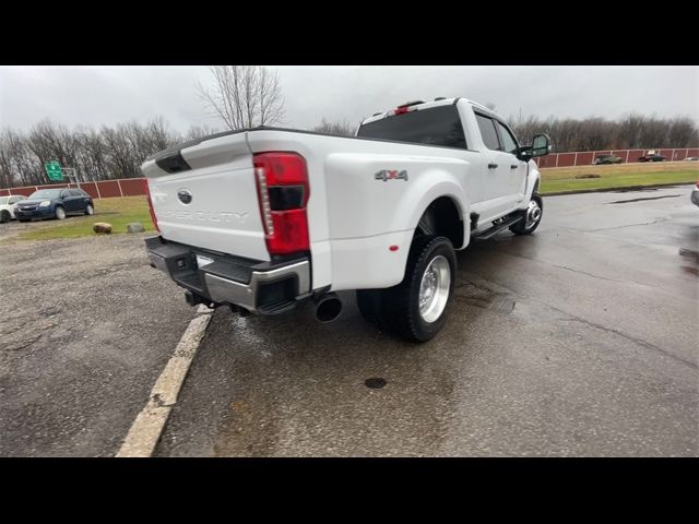 2023 Ford F-450 XLT