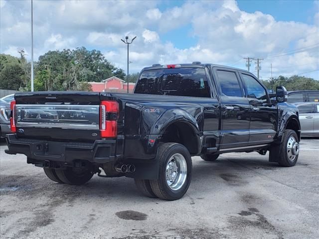 2023 Ford F-450 Platinum