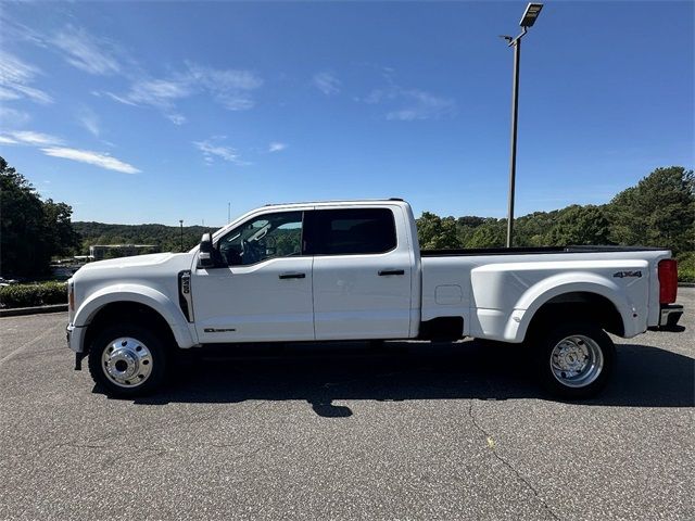 2023 Ford F-450 XLT