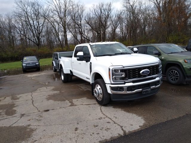 2023 Ford F-450 