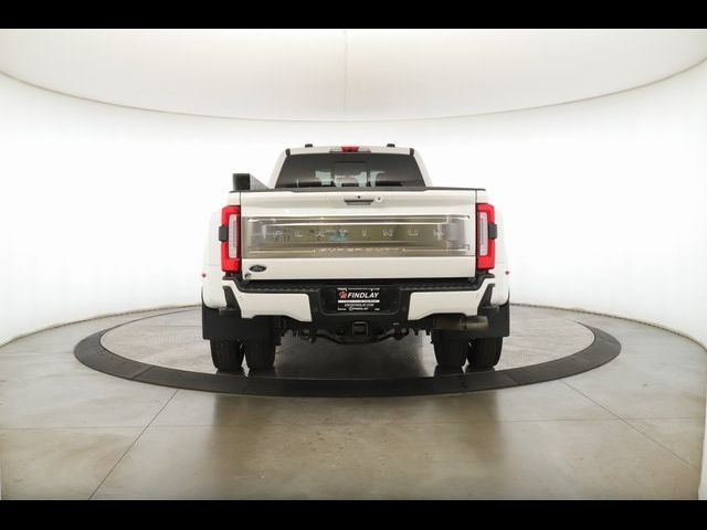 2023 Ford F-450 Platinum