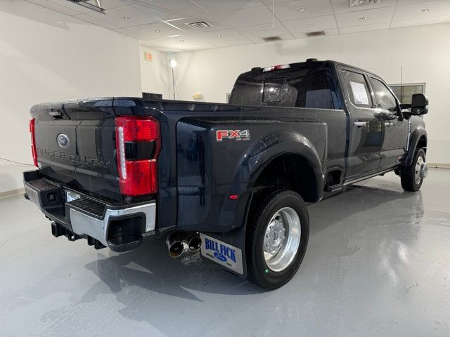 2023 Ford F-450 Lariat