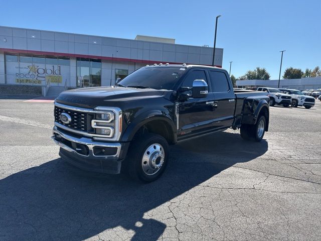 2023 Ford F-450 Lariat