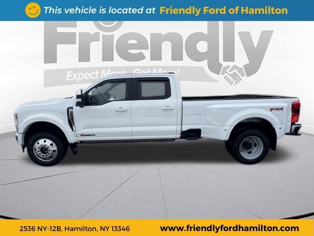 2023 Ford F-450 Lariat