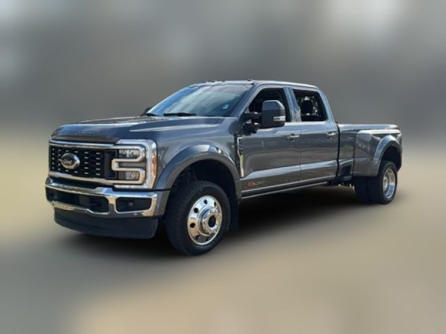 2023 Ford F-450 Lariat