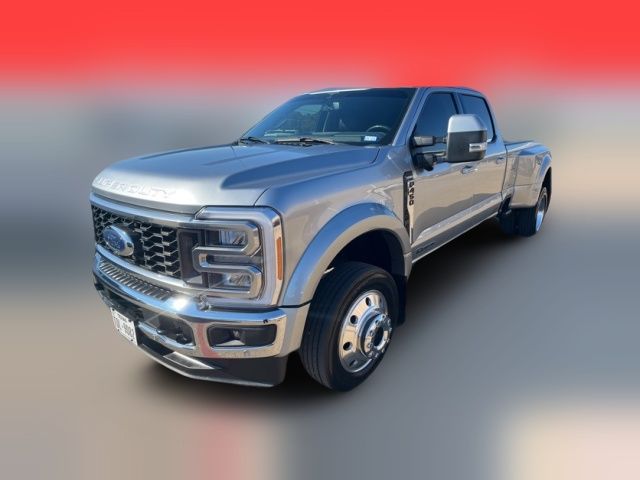 2023 Ford F-450 Lariat