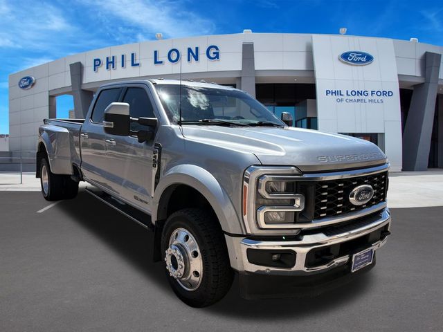 2023 Ford F-450 Lariat