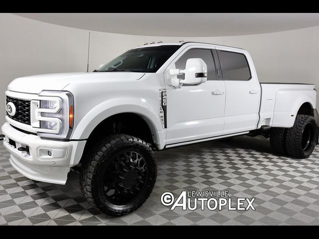 2023 Ford F-450 Lariat