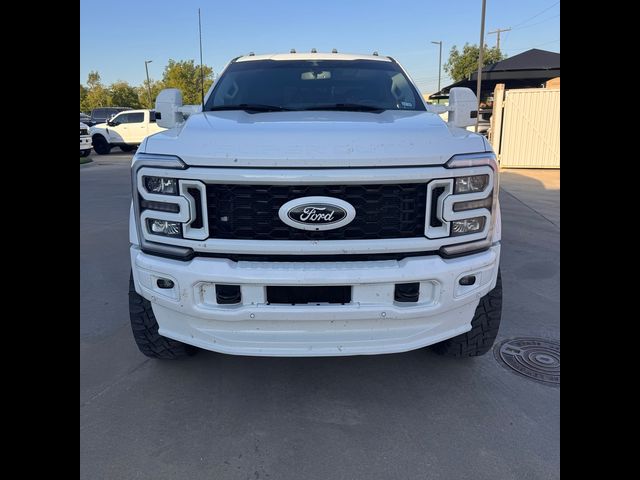 2023 Ford F-450 Lariat