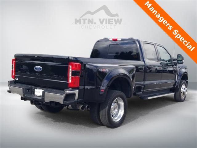 2023 Ford F-450 Lariat