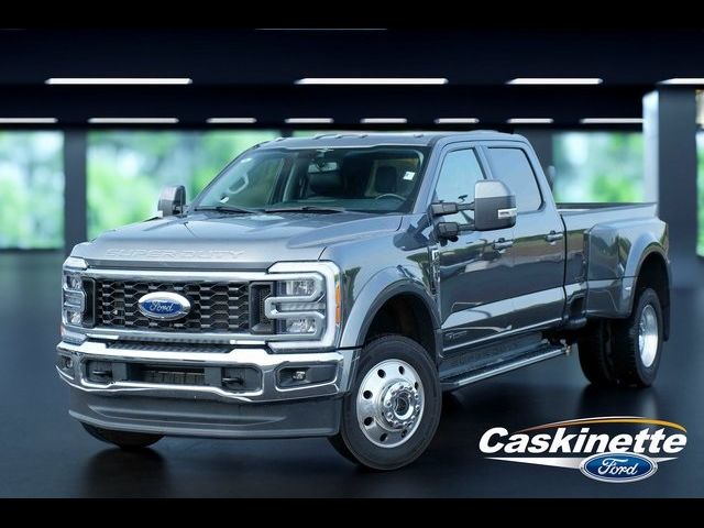 2023 Ford F-450 Lariat