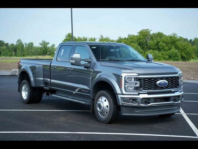 2023 Ford F-450 Lariat