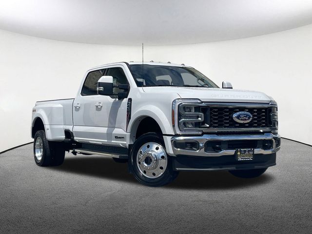 2023 Ford F-450 Lariat