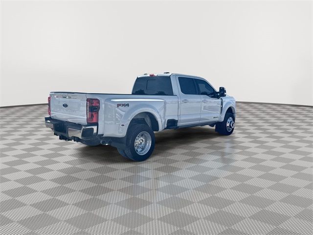 2023 Ford F-450 Lariat
