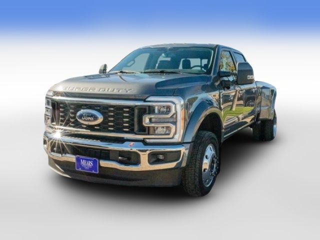 2023 Ford F-450 Lariat