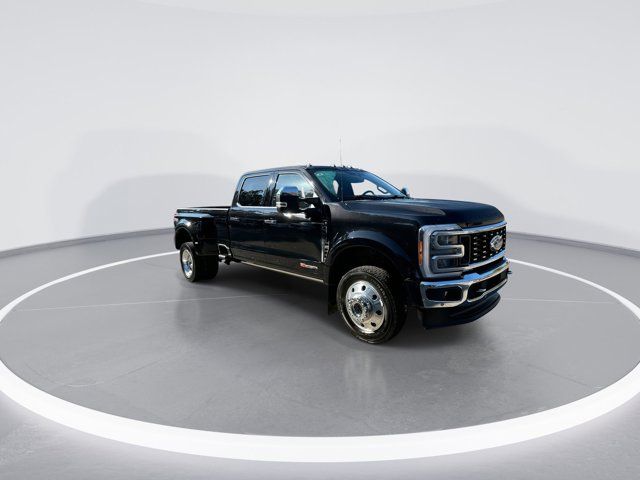 2023 Ford F-450 Lariat