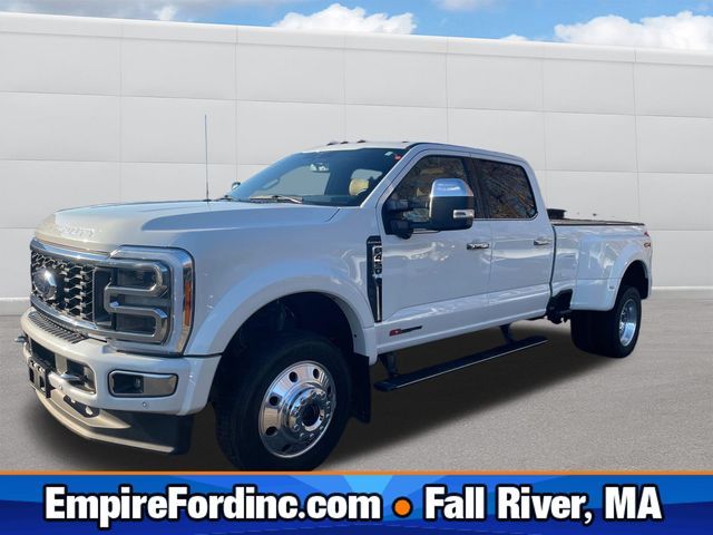 2023 Ford F-450 Platinum