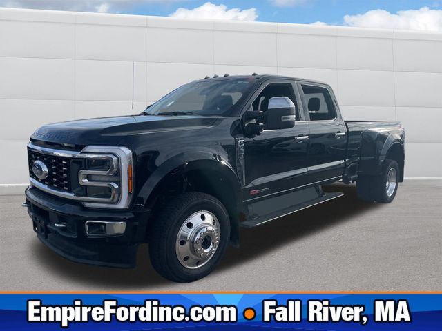 2023 Ford F-450 Platinum