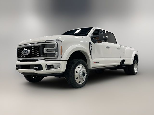 2023 Ford F-450 Platinum