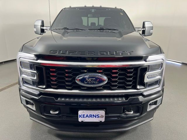 2023 Ford F-450 Platinum