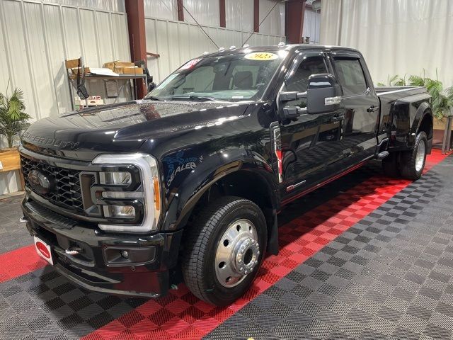 2023 Ford F-450 Lariat