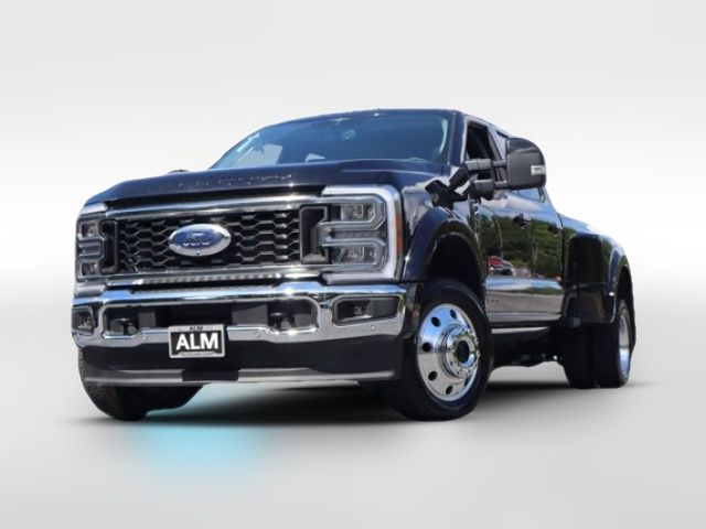 2023 Ford F-450 Lariat