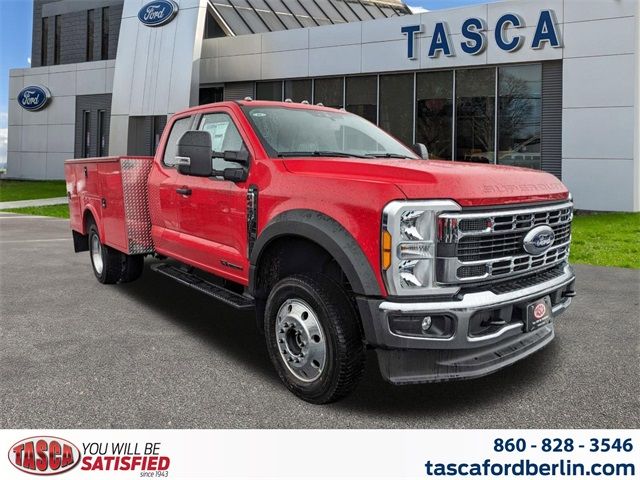 2023 Ford F-450 XLT