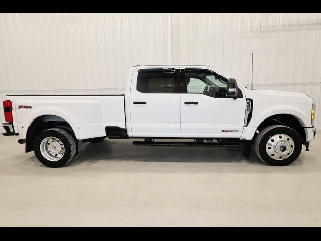 2023 Ford F-450 XLT