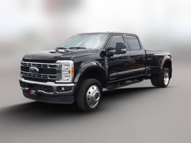 2023 Ford F-450 XLT