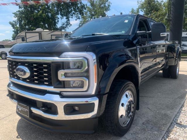 2023 Ford F-450 Lariat