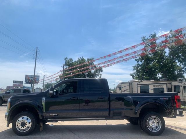 2023 Ford F-450 Lariat