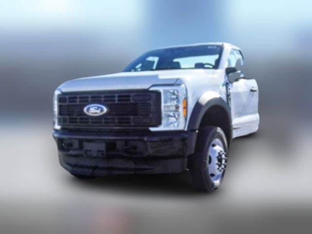 2023 Ford F-550 