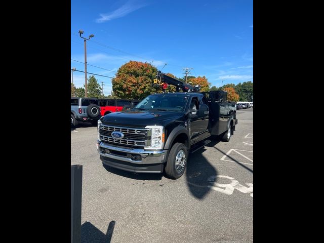 2023 Ford F-550 