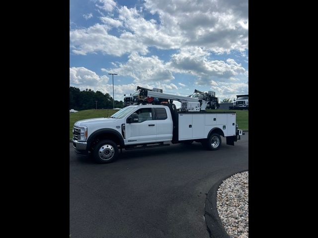 2023 Ford F-550 XLT